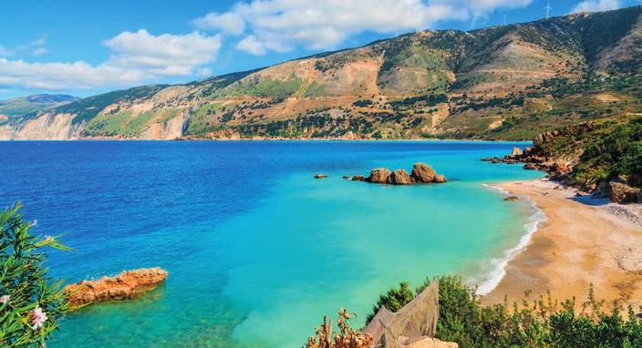 Řecko > Kefalonia ODLETY na Kefalonii na od 02.06.2019 29.09.2019 (poslední zpáteční let Prahy 06..2019) Cena za bez stravy spělá osoba již od 12 990 Kč resp.