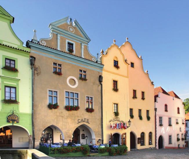 SVORNOSTI, ČESKÝ KRUMLOV K poslechu a tanci hraje ve Velkém sále