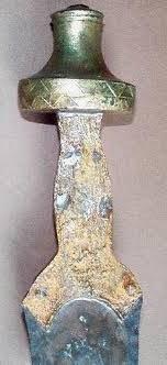 Daggers (younger)