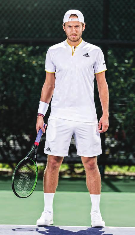 Lucas Pouille dlouhý švih Tour 95 7T40M Velikost hlavy 95 in 2 / 613 cm 2 Hmotnost 320 g nevypletená Vyvážení 30.