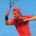 performance rakety dlouhý švih dlouhý švih dlouhý švih Raketu používá Lucas Pouille Tour 100P 7T42M Velikost hlavy 100 in 2 / 645 cm 2 Hmotnost 305 g nevypletená Vyvážení 31.