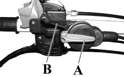 Flyt gearstangen til frakoblingsposition N (Fig.35) Flyt PTO håndtaget til frakoblingsposition: Ved brug af frontredskaber skubbes håndtaget (R, Fig.