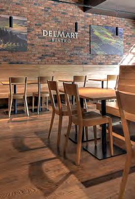 Nebojí se experimentů a jejich batch brew nemá chybu, stejně jako tamní lívance s karamelem a zakysanou smetanou. Plaská 615/8 www.cafe-lounge.