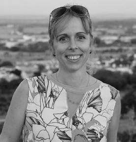 Máme tu veškerou občanskou vybavenost, školy, školky, jesličky, nákupní centra, polikliniku, přes kopec je nemocnice, sportoviště, Dům dětí a mládeže. Kousek jsou také všechny úřady, včetně radnice.