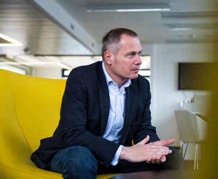 N O V Á G R A F I C K Á SNAŽÍME SE MÍT PROJEKTY NA SPRÁVNÉM MÍSTĚ. Jan Zemánek, UBM Bohemia Development DOBŘÍ HOLUBI SE VRACEJÍ SPOLEČNOST UBM BOHEMIA DEVELOPMENT, S. R. O., SE MŮŽE VE SVÉM PORTFOLIU POCHLUBIT MIMO JINÉ KOMERČNÍM PROJEKTEM ANDĚL CITY, KTERÝ VZNIKL V AREÁLU BÝVALÉ TOVÁRNY TATRA.