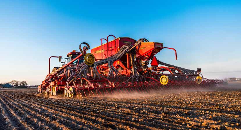 BioDrill několik plodin v jednom přejezdu Když Spirit vybavíte malým přídavným secím strojem BioDrill, budete moci spolu s hlavní plodinou sít