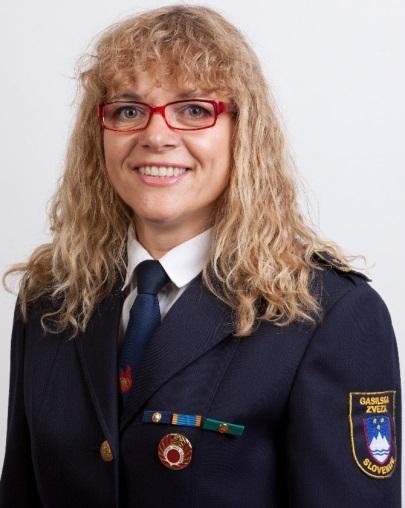 Spoštovane gasilke! Na Upravnem odboru Gasilske zveze Slovenije, ki je bil 24. 9. 2013 na Igu, so člani soglasno potrdili Svet članic, ki je sestavljen iz predstavnic posameznih regij.