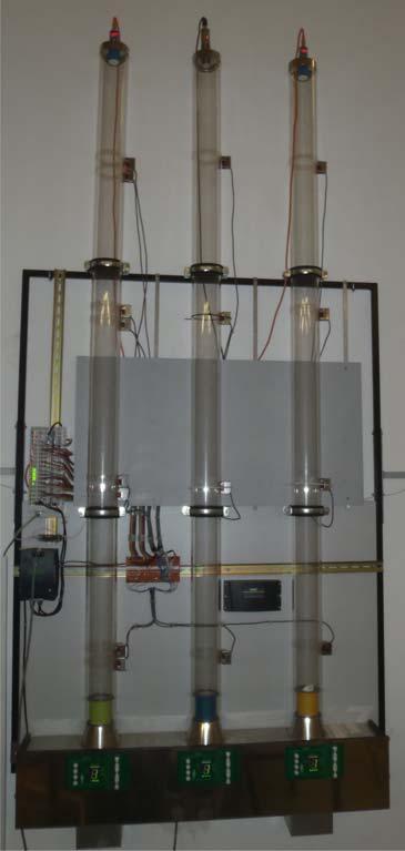 Vzdálené ovládání odelu v laboratoři Model pneuatických výtahů Obr 1: Model 3 fyz.