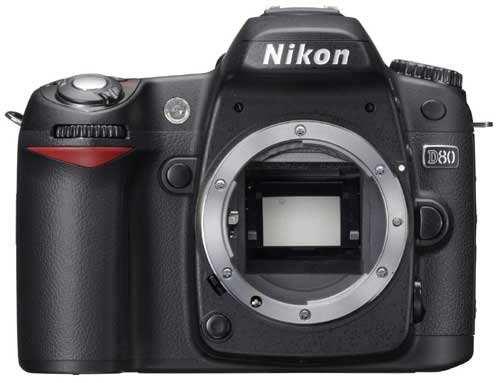 Obr. 16: Nikon D80 [16] 5.4.