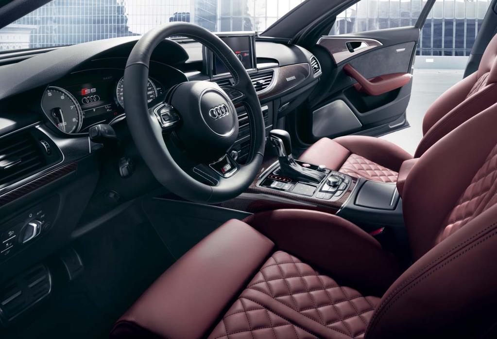 S6 Audi S6 Limuzína Audi S6 Avant 36 37 Vysoká výkonnost vyžaduje kontrolu. A vnitřní klid.