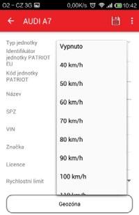 4. Nastavení aplikace 4.4 Rychlostní limit Po aktivaci této funkce se generuje upozornění (push oznámení) v případě překročení nastaveného limitu.