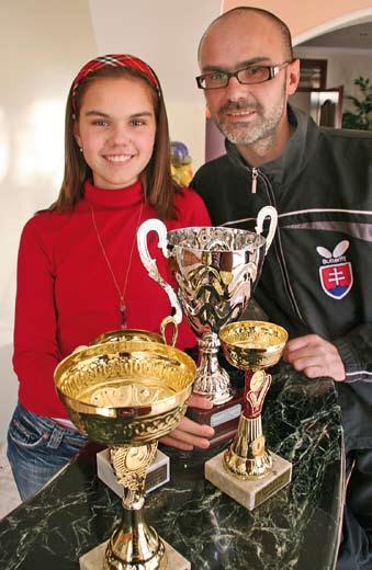 Lucia Truksová v slovenskej reprezentácii Pingpong má v krvi 12-ročná Lucia Truksová, siedmačka zo ZŠ na Záhoráckej ulici, pokračuje v šľapajach svojho otca Jaromíra, bronzového majstra Európy v