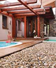 Horský hotel Paprsek Miloslav Mika M + M 788 32 Staré Město 583 294 100 777 076 541 info@paprsek.cz www.paprsek.net Severomoravská chata Chatu vybudoval na počátku 30.