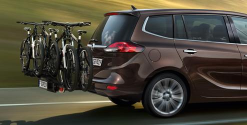 Náš sortimentpřepravních systémů a nosičů zahrnuje originální přílsušenství Opel, spolu s pečlivě vybranými výrobky našich předních