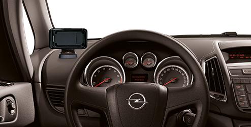 Náš sortiment poskytující zábavu a informace zahrnuje originální přílsušenství Opel, spolu s pečlivě vybranými výrobky našich předních partnerských dodavatelů.
