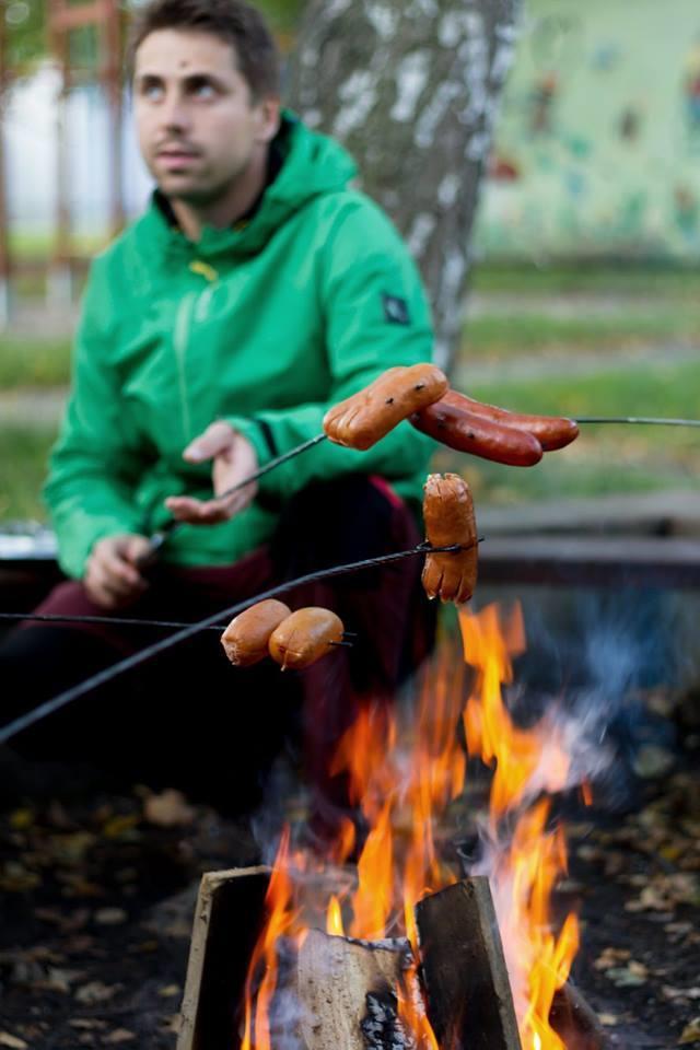 Besedy s psycholožkou v podobě sdílené zkušenosti a práce s vlastním tématem zde mohou nejen rodiče sdílet své zkušenosti a zároveň načerpat inspiraci pro