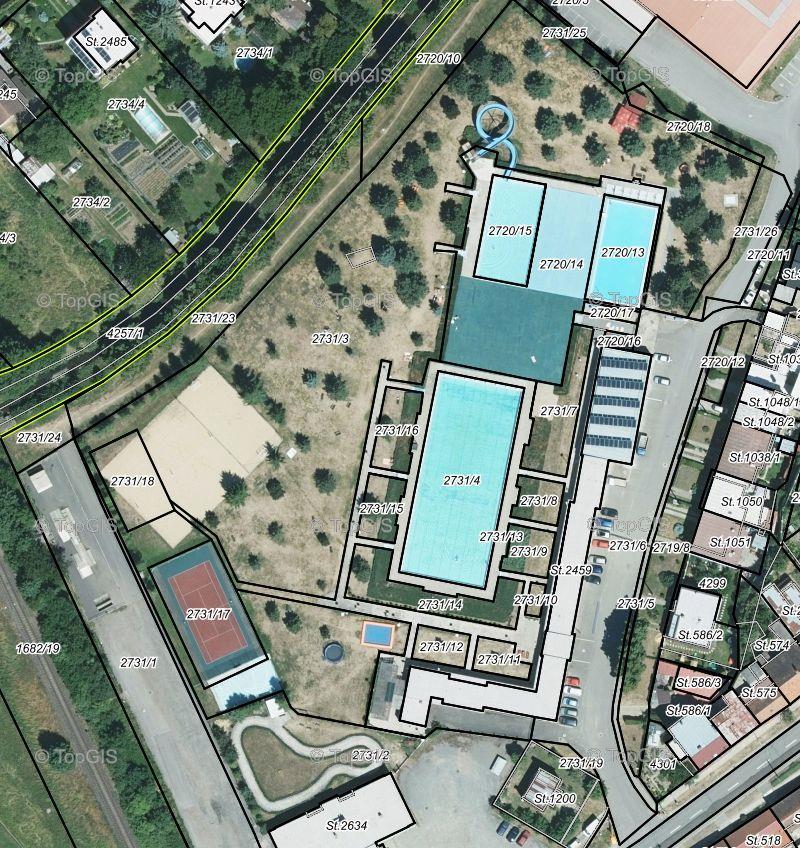 Letní koupaliště Hlavní úlohu v oblasti sportovní vybavenosti ve městě plní ZIKOS, příspěvková organizace, která provozuje letní koupaliště. Jeho kapacita je 1,9 tis.