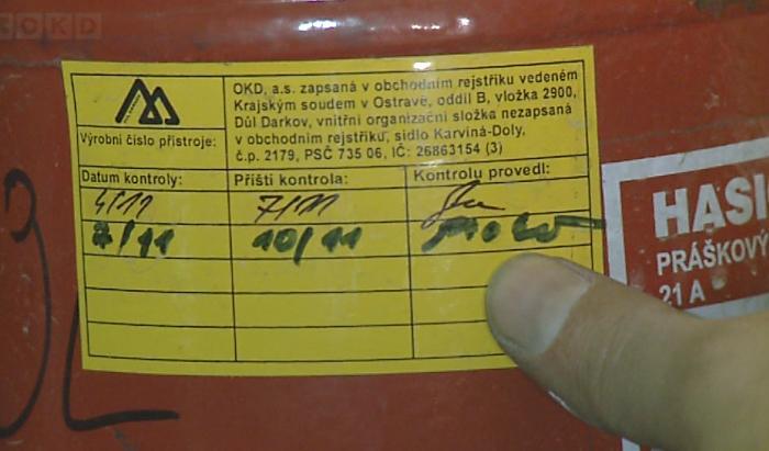 budovy hlavních ventilátorů a těžní věže prostory do 20 m od difuzoru hlavního ventilátoru prostory do 20 m od zaústění hlavního důlního díla na povrch.