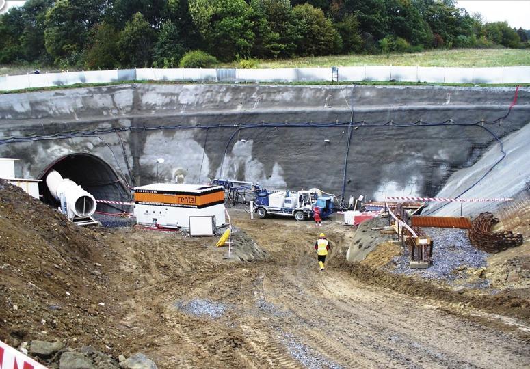 v ČR pomocí NRTM byl v r. 2002 tunel Vepřek (Metrostav a. s.) na I. tranzitním železničním koridoru (TŽK) u Kralup nad Vltavou.
