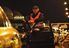 www.euro.cz 41 Praha report Drožkářské blues Praha chce zkultivovat pražské taxikáře.