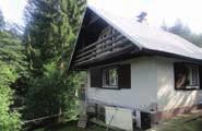 Výhodou je, že dům má dva samostatné vchody pro případné využití pro 2 bytové jednotky. 595053 2.560.