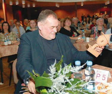 Slavnostní večer zpříjemnilo vystoupení cimbálové muziky ZUŠ Uherské Hradiště, TK Rokaso a cimbálové muziky Falešnica.