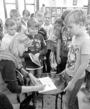 jistě ještě hodně dlouho mluvit. V rámci velmi bohatého doprovodného programu k výstavě proběhlo ve čtvrtek 19. listopadu setkání se spisovatelkou Ivonou Březinovou.