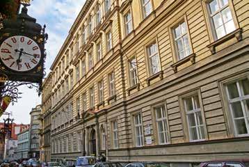 Masarykova střední škola chemická, důvěrně známá jako Křemencárna, patří mezi nejstarší průmyslové školy v Praze. V roce 2012 oslavila výročí 175 let od vzniku 1.