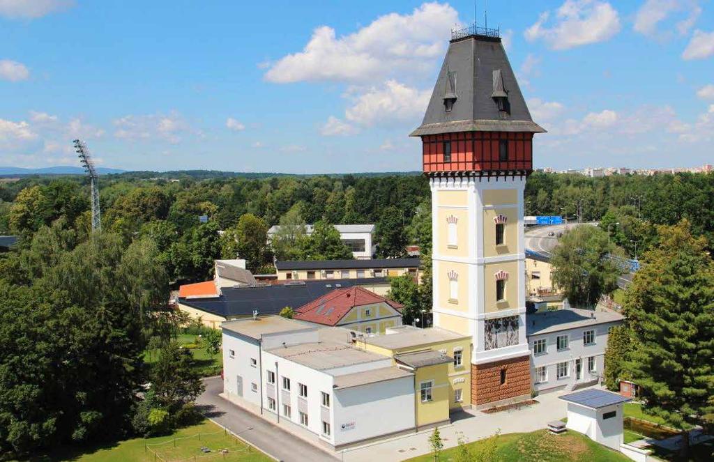 VODÁRENSKÁ VĚŽ JINÝ POHLED DO HISTORIE UKÁZKOU VYNALÉZAVOSTI A ŠIKOVNOSTI NAŠICH PŘEDKŮ JE UNIKÁTNÍ VODÁRENSKÁ VĚŽ V ČESKOBUDĚJOVICKÉ MÁNESOVĚ ULICI.