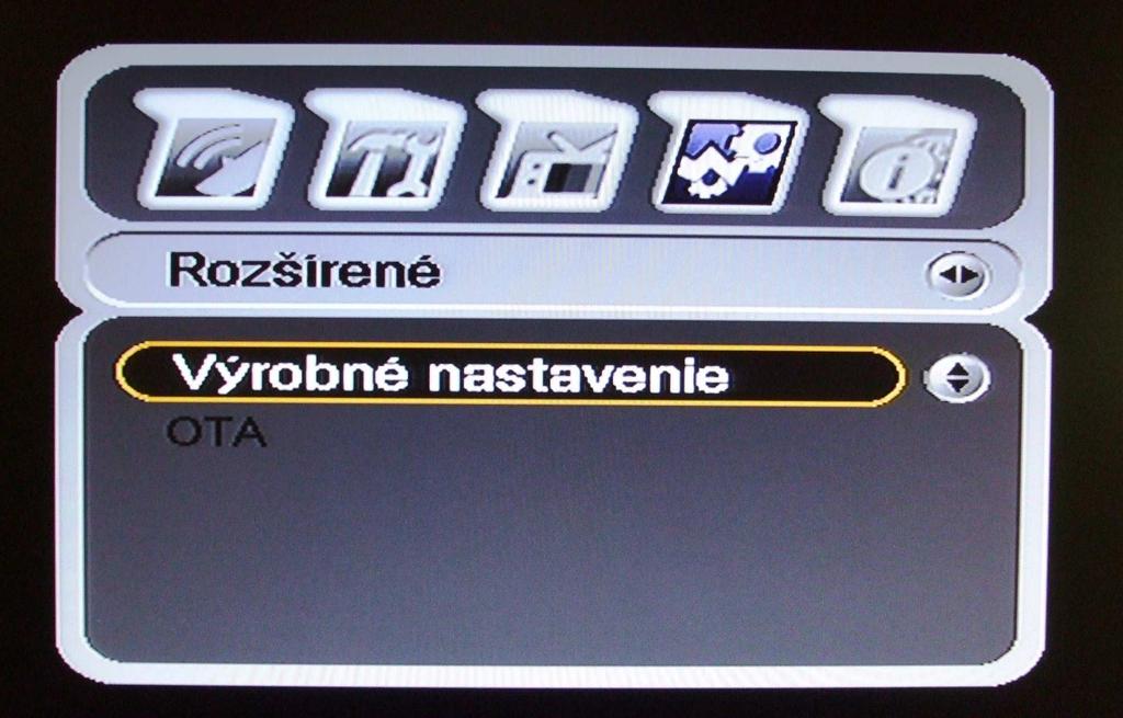 Po ukončení ladenia, budete vyzvaný na uloženie nájdených programov, zmien. Výber uloženia si vyberiete šípkami vľavo/vpravo a výber potvrdíte tlačidlom OK. 4.