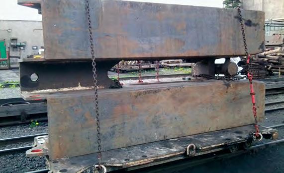 šachty se na lokalitě Sever transportovaly do dolu stropnice sekcí pod dopravní nádobou.