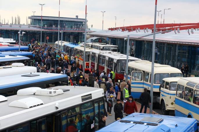 Nostalgické vlaky ČD v Praze a Středočeském kraji Podobně jako v předchozích letech, i na letošní turistickou sezonu připravují České dráhy pestrou nabídku nostalgických jízd.