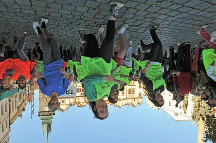 2012 premiéra divadelního představení Moctezuma v podání studentů Fakulty filozofické na