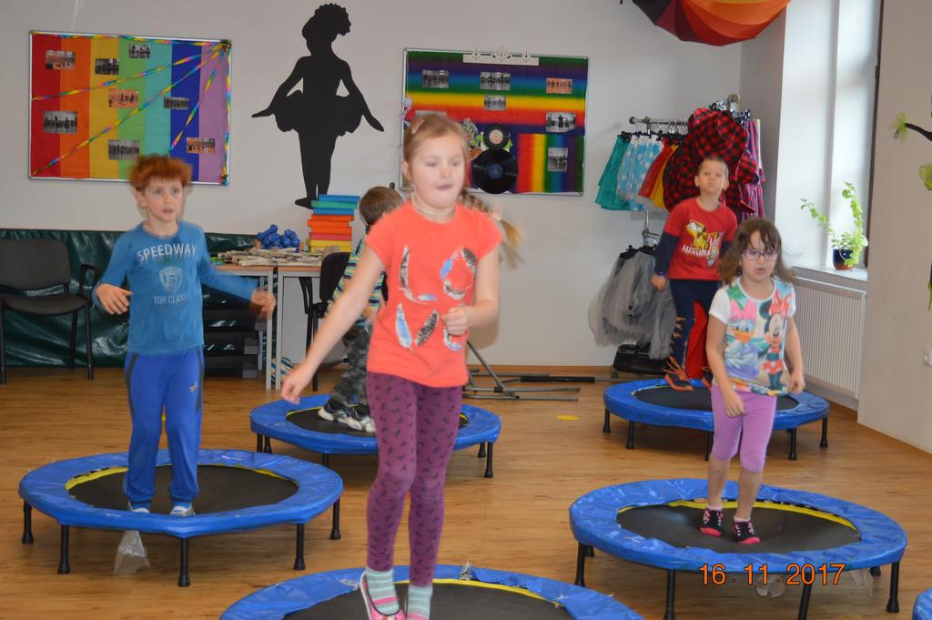Náš Domeček bude v dalších letech znovu tuto akci opakovat a možná, i ve stejném datu; když se nám s účastí tolik osvědčil a viděli jsme hodně spokojených dětí i jejich rodičů.