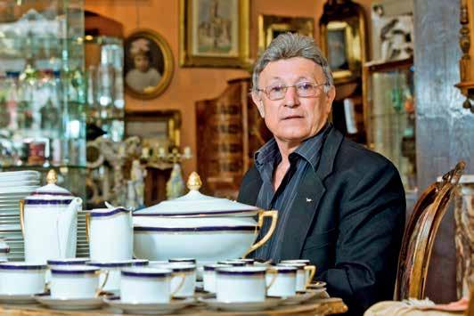 VZNIK TRHU Jan Stuchlík redaktor deníku E15 DO UDÁLOSTÍ 17. LISTOPADU 1989 zbývalo sedmadvacet dnů.