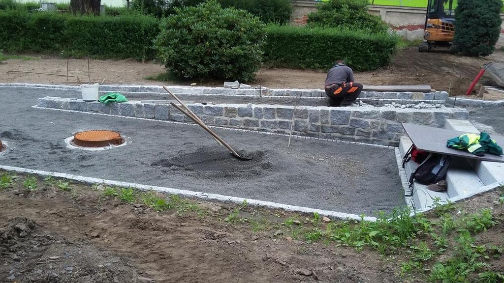 Výměna oken, zateplení fasády a úprava venkovních