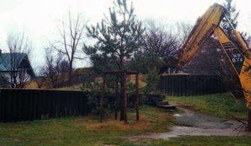 prostředky budou muset být vráceny. To by obec přivedlo do velkých obtíží. Za této situace se v listopadu 2006 obrátil představitel obce na GKL se žádostí o pomoc.