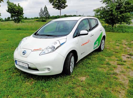 1 Elektromobily Půjčené e-auto teď můžete zdarma nabíjet i v Bavorském lese.