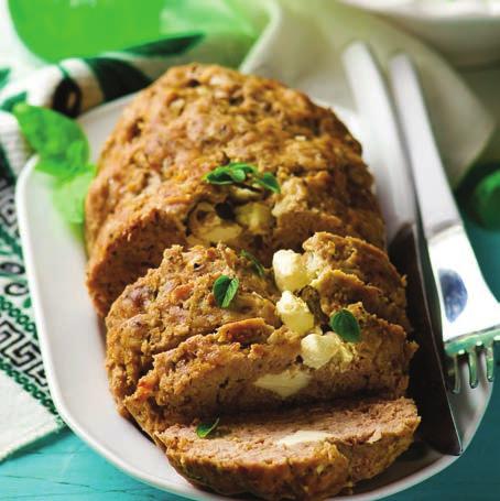 Pohanková sekaná 250 g pohanky 150 g kysaného zelí majoránka 3 vejce 3 stroužky česneku sůl a pepř Nejprve uvařte pohanku do měkka. Uvařenou pohanku smíchejte s vejci a kysaným zelím.