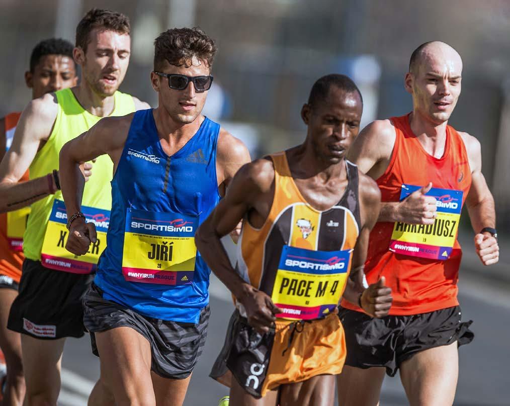 ELITNÍ ATLETI - MUŽI JIŘÍ PETR Svůj půlmaratonský osobák (1:10:09) zaběhl loni na