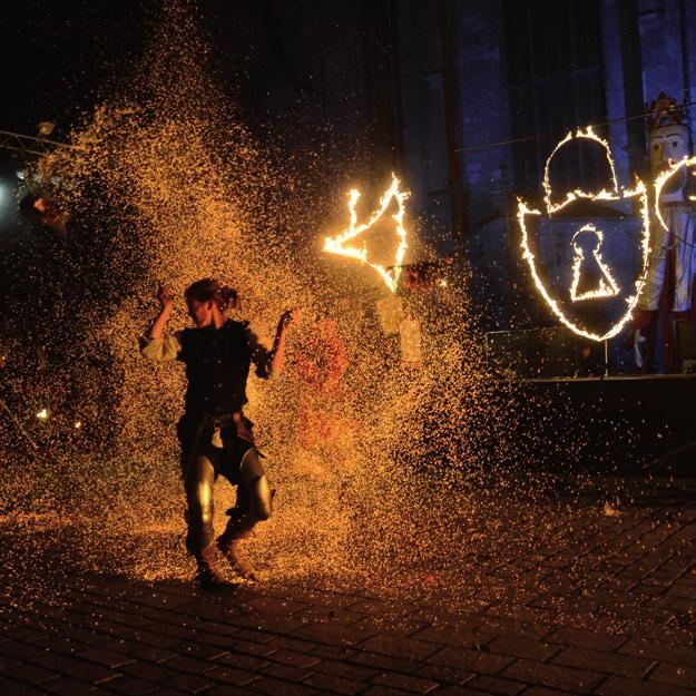 441 381 návštěvníků zoo v roce 2016 Březen Červen Říjen Smetanovské dny Festival světla Mezinárodní folklórní