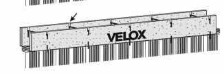 Spony VELOX zajišťují stabilitu věncové desky a jsou použity v počtu 10 ks/ bm. věnce (5 navazovacích a 5 jednostranných desek).