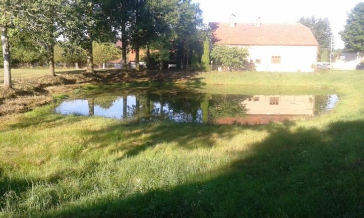 SDH Česká Bříza Vážení a milí spoluobčané, dovolte mi, abych Vás informoval o aktivitách sboru dobrovolných hasičů obce. Máme po dovolených a prázdninách a hasiče naší obce čeká další spousta práce.