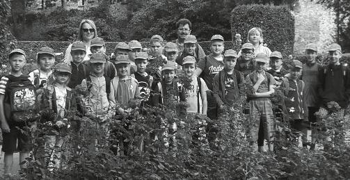 Lahodnou tečku nám přinesly kouřící i kouzelné nápoje, které nám dodaly sílu na další poznávání Karlova mostu, Staroměstského a Václavského náměstí i Havelská tržnice.