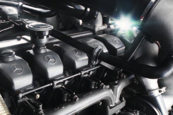 Inteligentní řízení motoru: DOUBLE SIX. Ne vždy bude řezačka JAGUAR plně využitá. Například, když je podíl sklízeného produktu snížený vlivem vlhka nebo malých výnosů.