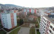 p/4, 92 m 2, klidná lokalita, dostupnost MHD, vlastní plynový kotel, výtah, OV.