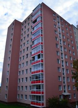 1398 GJ průměrná spotřeba tepla na vytápění a TUV z