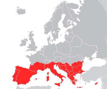 Přírodní podmínky přímořská poloha kromě Portugalska omývá