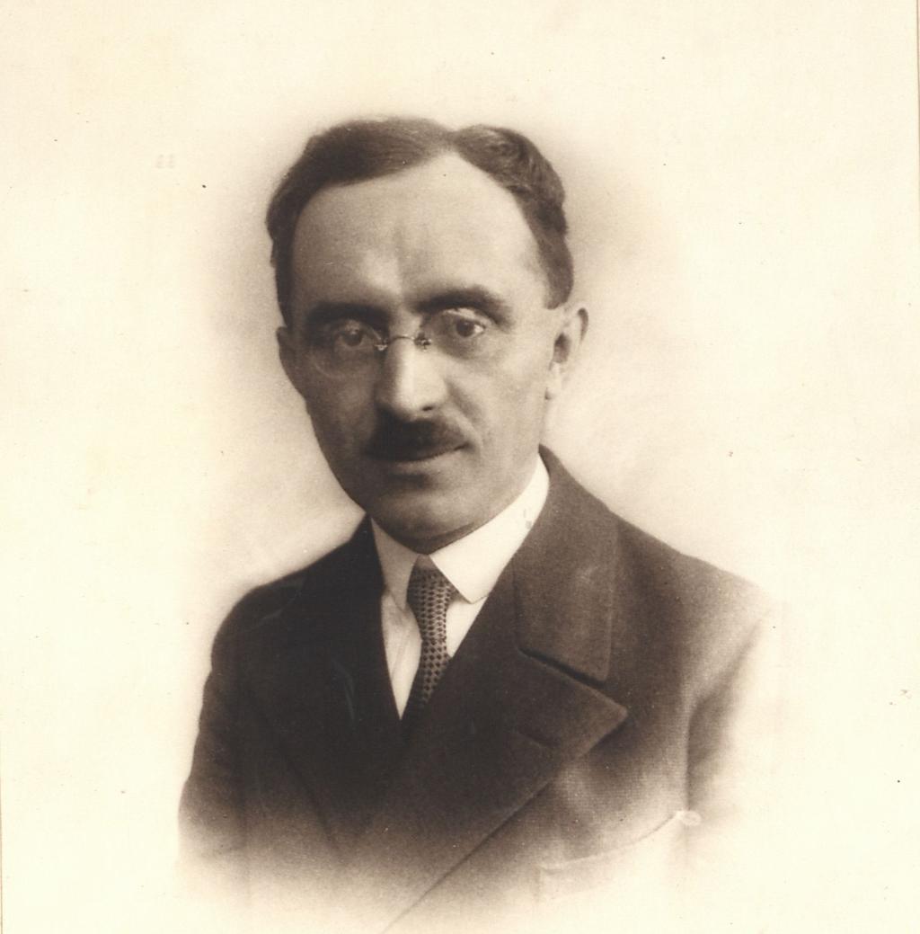 Starosta Dr. Hans Klinger 1. místostarosta: Wilhelm Herget č. 306 2. místostarosta: Wilhelm Ulberth č. 100 městský rada (finance) Sylvester Ulbert č. 79 městský rada (hospodářství) Willi Heinzl č.