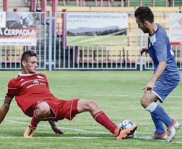 FC BANÍK OSTRAVA 2 FK FOTBAL TŘINEC 5 Na stadionu v Havířově začal lépe Třinec Joukl zpětnou přihrávkou našel na přední tyči nabíhajícího Dediče a ten nezaváhal.